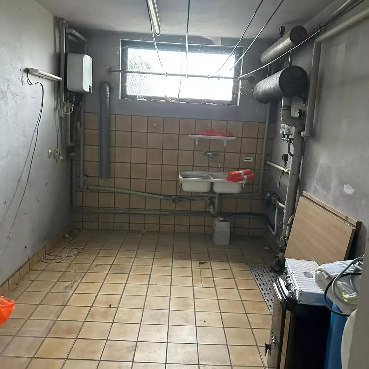 Haushaltsauflösung Keller entrümpeln